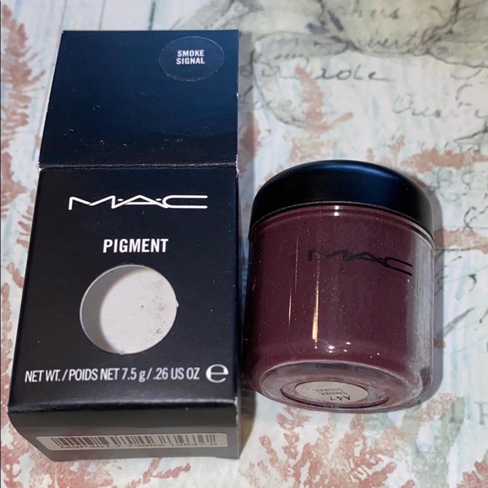 MAC COSMETICS BNIB SMOKE SIGNAL MATTE PIGMENT EYE SHADOW 7.5g Jar!